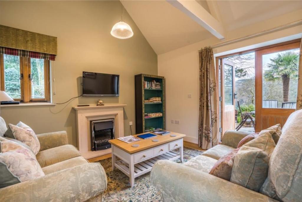 Maristow Cottages, Overlook Tamar Valley Dartmoor Plymouth Extérieur photo
